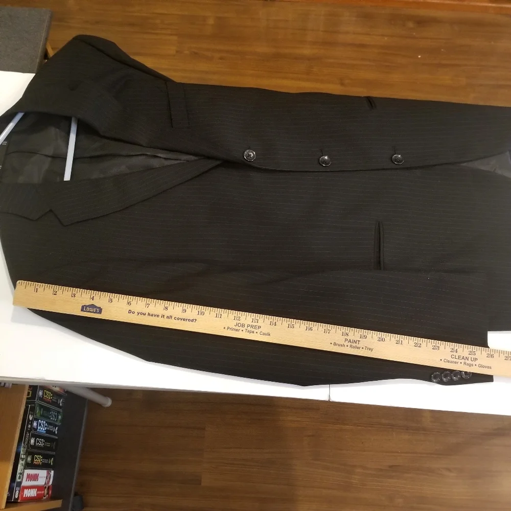 Emanuel Ungaro Blazer Men's 40L Wool Black Pinstripe 3 Button Suit Coat